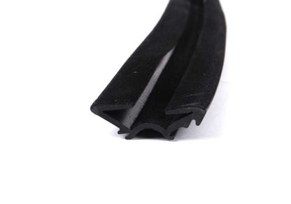 Guía de ventana derecha OEM 51321904782 para BMW Serie 3 E30. Original BMW.