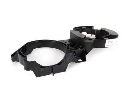 Soporte izquierdo OEM 63121385601 para BMW Serie 3 (E30). Original BMW