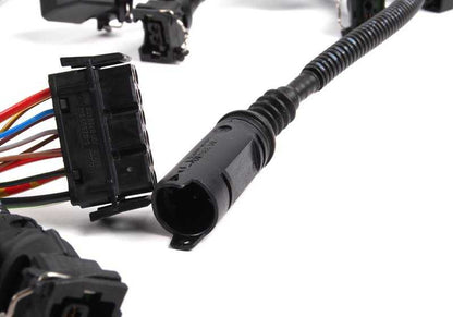Cableado de motor OEM 12517513551 para BMW E39. Original BMW.
