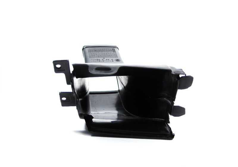 Conducto de aire de freno delantero derecho OEM 51118150764 para BMW E38. Original BMW