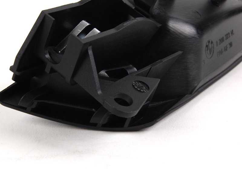 Abridor de puerta interior izquierdo para BMW Serie 3 E46 (OEM 51418200723). Original BMW