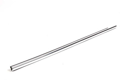Cubierta pozo exterior izquierda OEM 51338194711 para BMW Serie 3 E46 (1998-2004). Original BMW.