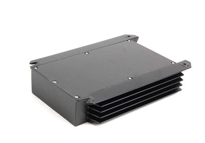 Amplificador HiFi DSP sin codificar OEM 65126940977 para BMW E39, E38, E53. Mejora de sonido original para sistemas de audio HiFi. Compatible con varios modelos BMW. Producto original BMW.