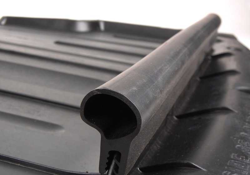 Cubierta aislante del compartimento motor OEM 51717012723 para BMW Z4 E85 (2.0i, 2.2i, 2.5i) y E86. Original BMW.