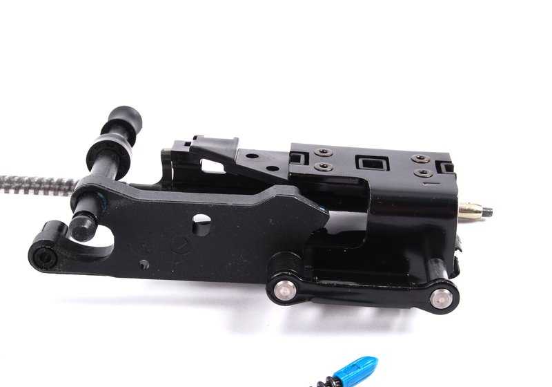 Cable de accionamiento izquierdo OEM 54121933749 para BMW E30. Original BMW.