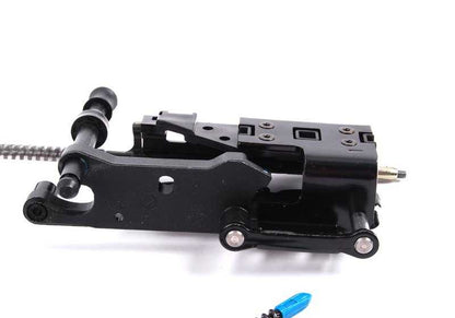 Cable de accionamiento izquierdo OEM 54121933749 para BMW E30. Original BMW.