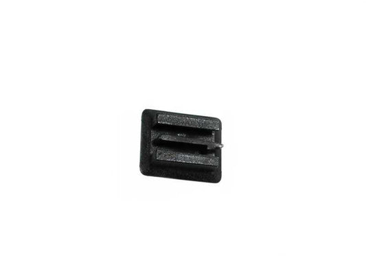 Black plug -in connection support for BMW E87, E88, F20, F21, F52, E30, E36, E46, E90, E91, E92, E93, E34, E39, E32, E38, E65, E66, E84, E83, F25, E53, E89, E52, R21, R21, R28 (OEM 61131378944). Original BMW