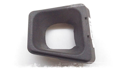 Inserto cubre palanca de cambios OEM 25117584547 para BMW Z4 E89. Pieza original BMW.