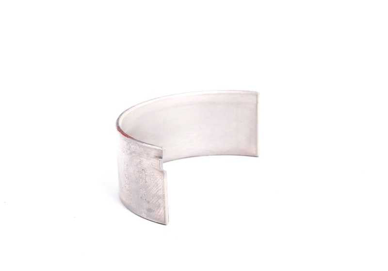 OEM red bench bearings 11241284849 for BMW E21. Original BMW.