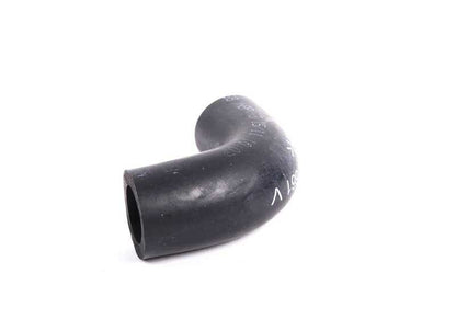 Tubo de vacío OEM 11611284661 para BMW E30 y E28. Pieza original BMW, ideal para sistemas de control de vacío y medidor de masa de aire. Recambio original para garantizar rendimiento y ajuste perfecto.
