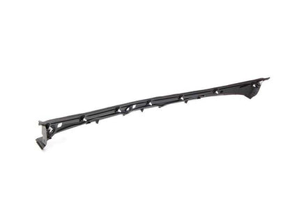 OEM 51718232894 revestimento de saia dianteira para BMW 3 E46 (1999-2006). BMW original.