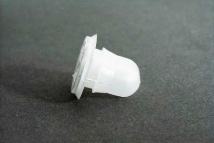 OEM 51459141448 CLIP de fixação para BMW E92, E92N, E93, E93N, E63, E63N, E64, E64N, E32, E38, E31. Para painéis de painel. BMW original.