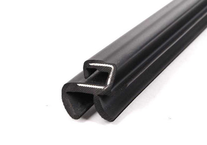 Cubierta interna izquierda para BMW E53 X5 (OEM 51328402555). Original BMW.