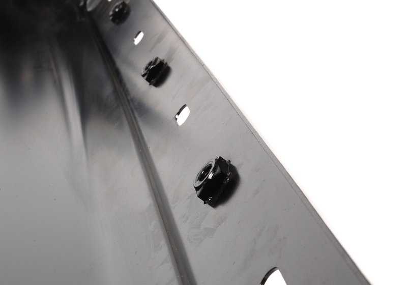 Paragolpes trasero OEM 51121847700 para BMW Serie 6 E24. Compatible con todos los modelos E24. Recambio original BMW.
