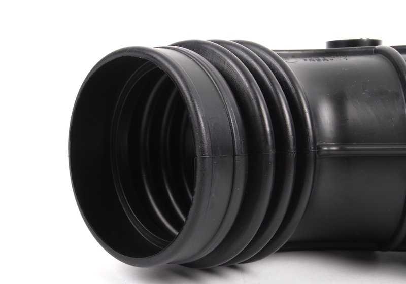 Sleeve d'admission OEM 13541703695 pour BMW E34 (série 5). Compatible avec le système ASC + T. Pièce BMW originale.