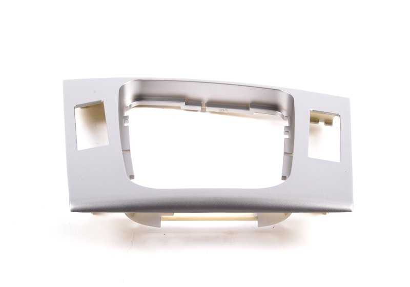 Compartimento suelo consola central OEM 51167052067 para BMW E46 {316Ci, 316ti} con motor N40, N42, N43, N45, N46, cambio manual o automático. Original BMW.