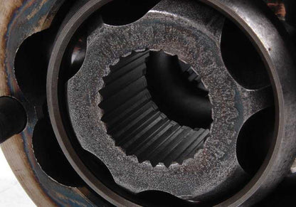 Junta homocinética con tornillo estriado OEM 26111229075 para BMW E36, E34, E32. Original BMW.