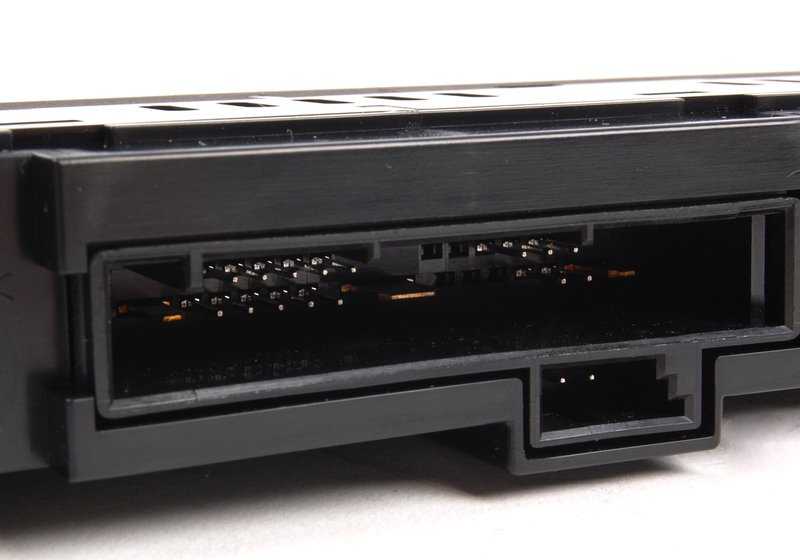 Módulo de interruptores para consola central OEM 61316925480 para BMW E46. Original BMW.
