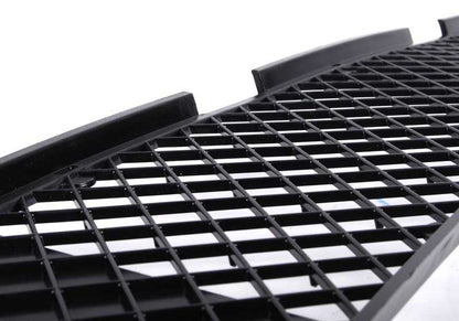 Rejilla del parachoques delantero OEM 51112496285 para BMW E39. Compatible con todos los modelos E39 (berlina, touring, etc.). Repuesto original BMW.