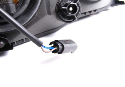 Links vordere Leuchtturm OEM 63128381091 für BMW Z3 E36 {Z3 1,9, 2,3, 2,5, 2,5i, 2,8} mit manueller oder automatischer Änderung. Original BMW.