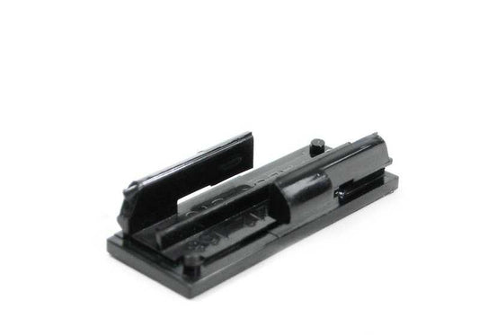 Tapa embellecedora negra OEM 51438212181 para BMW E46 y E39. Pieza original BMW.