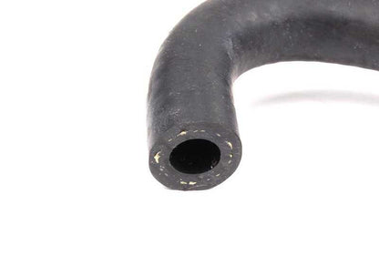 Manguera de agua OEM 13541716521 para BMW E30 (320i) con motor M20. Compatible con versiones manuales y automáticas. Original BMW.