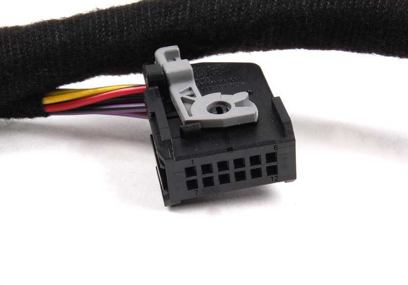 OM 52108226430 Cablaggio lato conducente per BMW E46 {316CI, 316i}. Cablatura elettrica BMW originale.