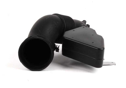 Manguito con resonador OEM 13717523726 para BMW X5 E53. Pieza original BMW.