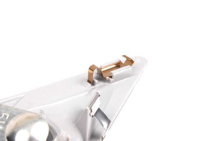 Lumière de lecture intérieure gauche OEM 63318368845 pour BMW E38. BMW d'origine.