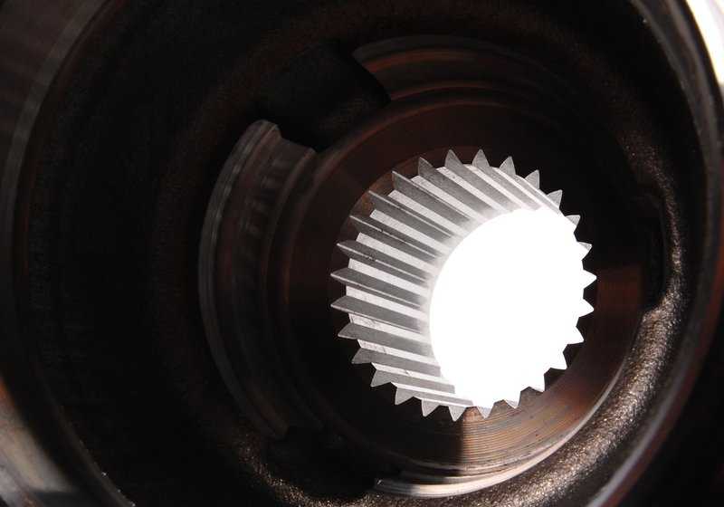 Brida de transmisión OEM 33411095772 para BMW E36, Z3. Original BMW.