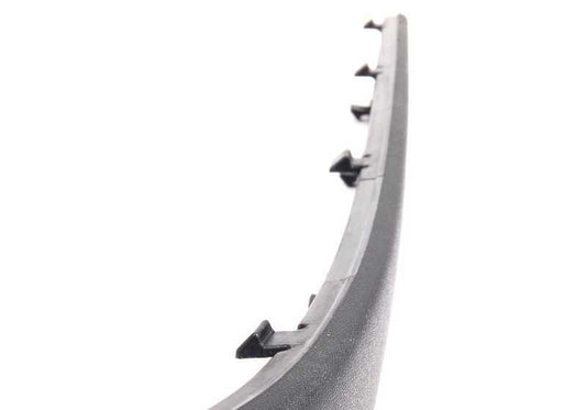 Moldura trasera derecha OEM 51122498502 para BMW Serie 5 E39. Compatible con todos los modelos E39. Original BMW.