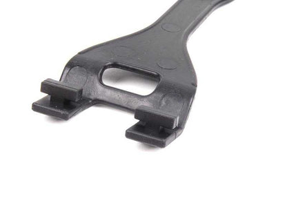 Universal support for BMW 3 Series E90, E90N (OEM 51477152788). Genuine BMW