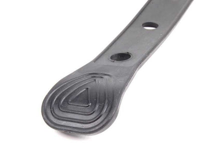 Universal support for BMW 3 Series E90, E90N (OEM 51477152788). Genuine BMW