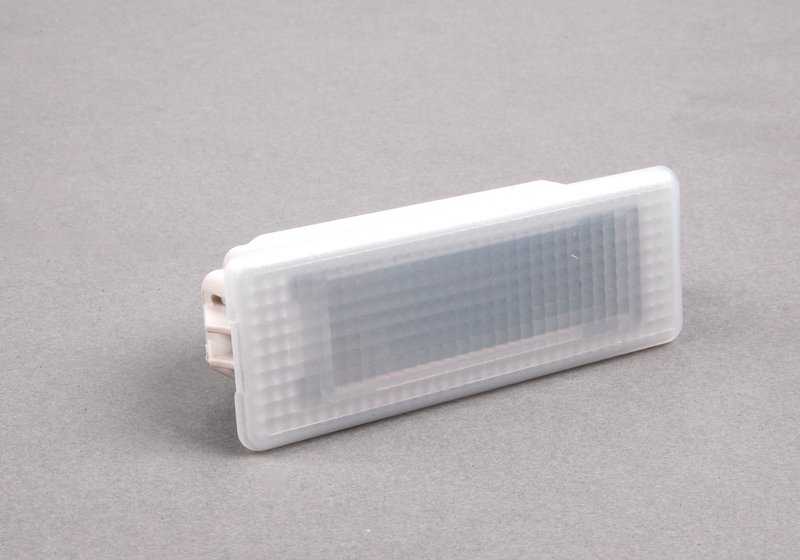 Luz interior OEM 63316972605 para BMW {E81, E82, E87, E87N, E88, F20, F20N, F21, F21N, F22, F22N, F23, F23N, F45, F45N, F46, F46N, F87, F87N, E90, E90N, E91, E91N, E92, E92N, E93, E93N, F30, F30N, F31, F31N, F34, F34N, F35, F35N, F80, F80N, F32, F32N