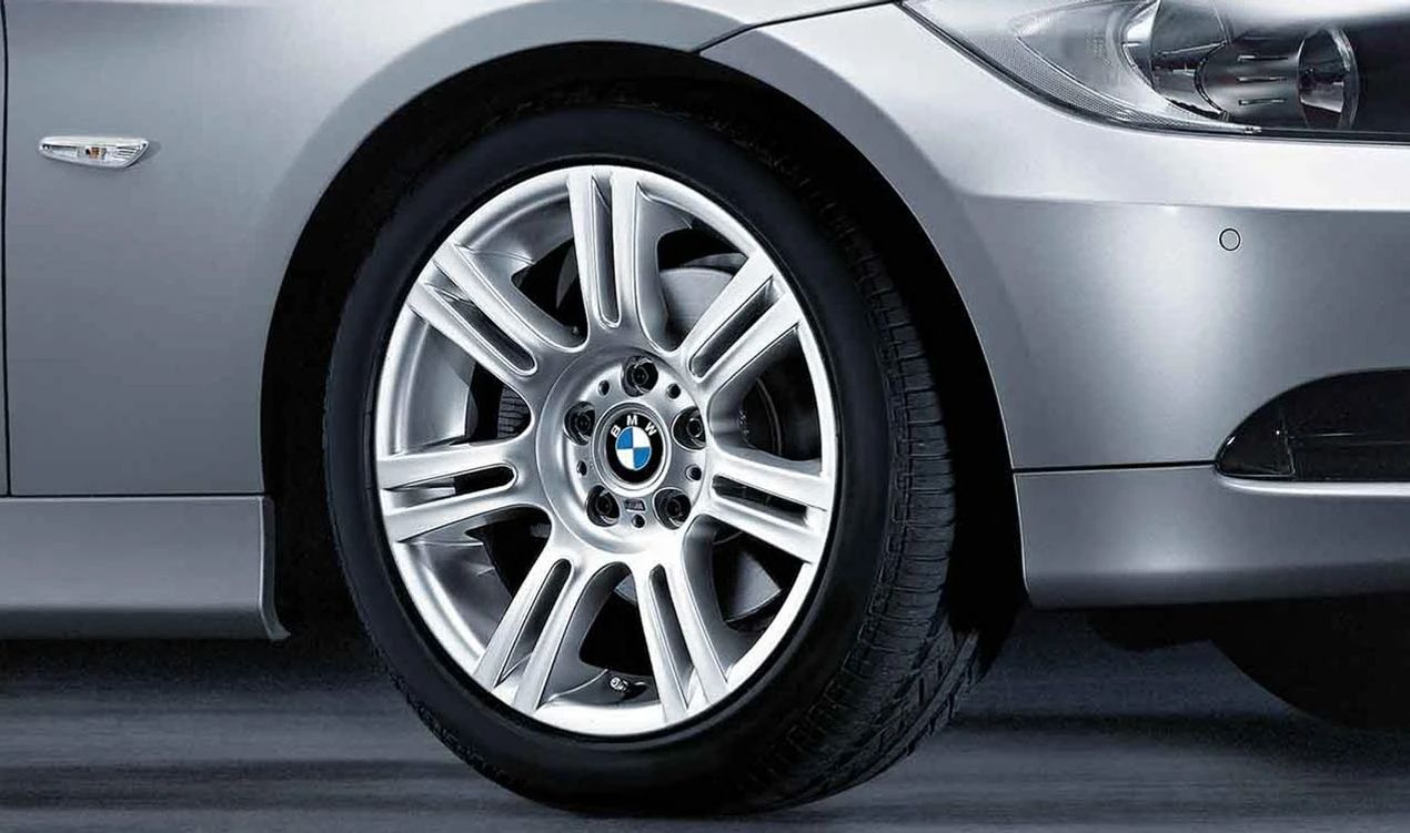 Alloy tire M double radios 194 OEM 36118036935 for BMW E90, E91, E92, E93. Original BMW.