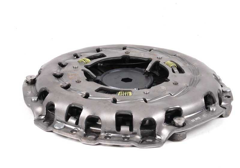 Clutch Parts Kit for BMW 1 Series F20, F21, 2 Series F22, F23, 3 Series E90, E91, E92, 5 Series E60N, E61N, X1 E84 (OEM 21207567624). Original BMW.