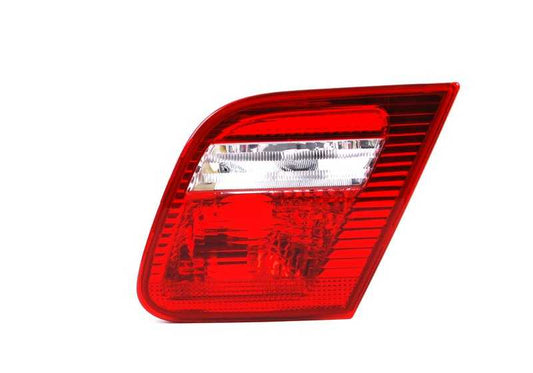 Piloto trasero derecho del maletero OEM 63216920706 para BMW E46. Original BMW.