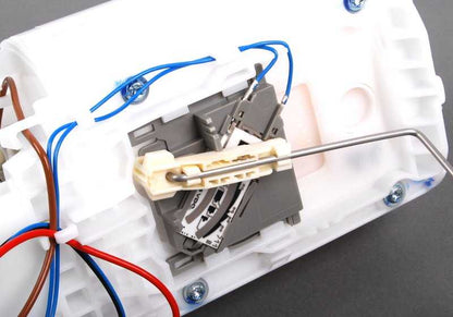 Bomba de gasolina con sensor de nivel OEM 16146766177 para MINI R53 Cooper S. Original MINI.