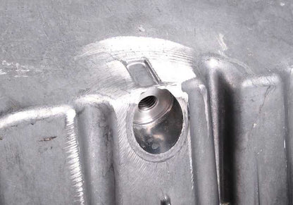 Cárter de aceite OEM 11131432703 para BMW E46 (320Ci) y BMW Z4 E85 (2.2i, 2.5i, 3.0i). Pieza original BMW.