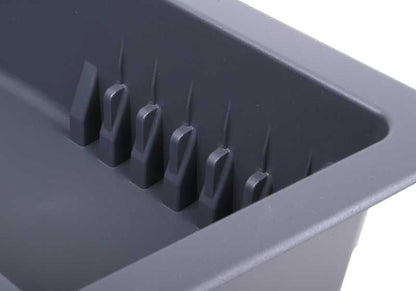 Bandeja organizadora izquierda OEM 51477139051 para BMW E90, E90N, E92, E92N. Original BMW.