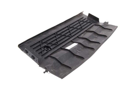 Conducto de aire inferior delantero OEM 51717897174 para BMW E60, E60N, E61, E61N. Original BMW.