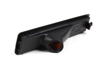 Tulipa delantera intermitente OEM 63141377849 para BMW E30, E32, E34. Repuesto original BMW.
