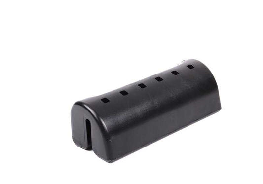 Edge Protector OEM 16111179038 pour BMW E34 et E32. Pièce BMW originale.