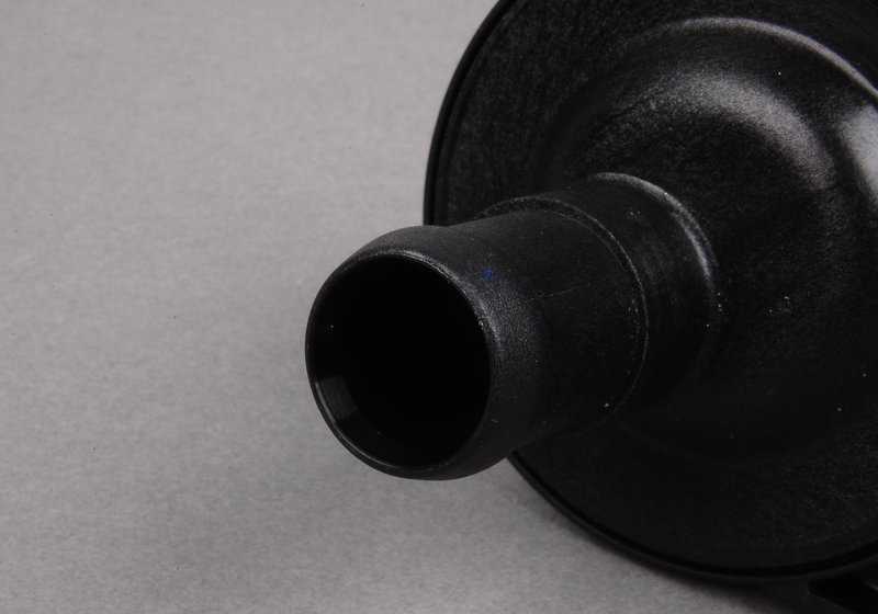 Válvula de agua OEM 64111366669 para BMW E21 {modelos: 315, 316, 318, 320} con motor M10. Repuesto original BMW.