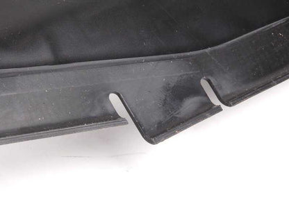 Conducto de aire delantero derecho OEM 51717123350 para BMW X5 E53. Original BMW.