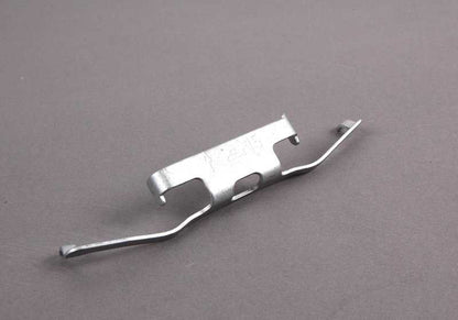 Haltefeder para BMW E30, E28, E24, E23 (OEM 34211153199). Original BMW