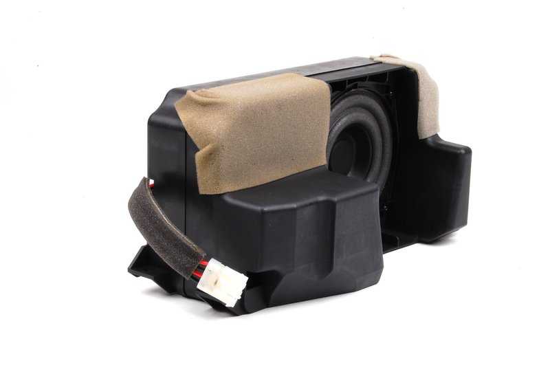 Caja de subwoofer OEM 65138386456 para BMW E36 y Z3. Mejora el sonido con este altavoz original BMW. Ideal para sistemas HiFi. No requiere conocimientos avanzados de mecánica. Original BMW.