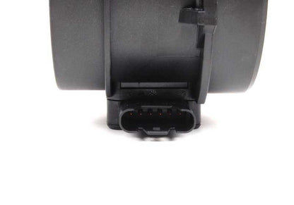 Medidor de masa de aire OEM 13627566983 para BMW E46, E65, E66, E83, E85. Compatible con motores M54 y M56. Mejora el rendimiento y consumo. Original BMW.