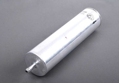 Filtro de combustible OEM 13327811227 para BMW {E81, E82, E87, E87N, E88, E60, E60N, E61, E61N, F07, F07N, F10, F10N, F11, F11N, E63N, E64N, F06, F06N, F12, F12N, F13, F13N, E65, E66, F01, F01N, F02, F02N, E83, E83N, E70, E70N, F15, E71, F16} y MINI