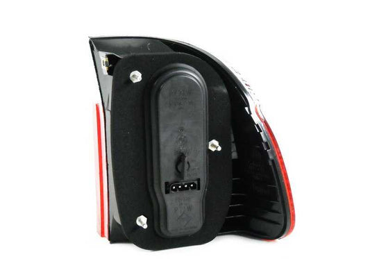 Lanterna traseira lateral esquerda branca para BMW E39 (OEM 63216902531). BMW originais.